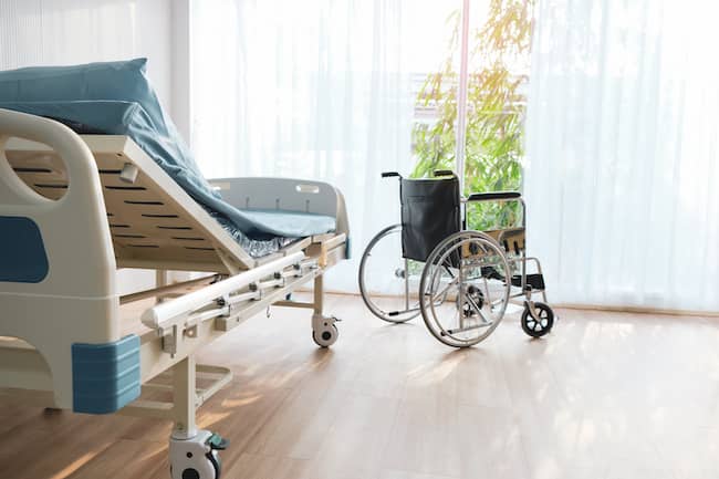 Best 15 Hospital Beds For Home Care | Amica Medical Supply